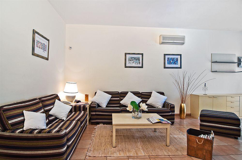 Residence I Triangoli Casal Palocco Kültér fotó