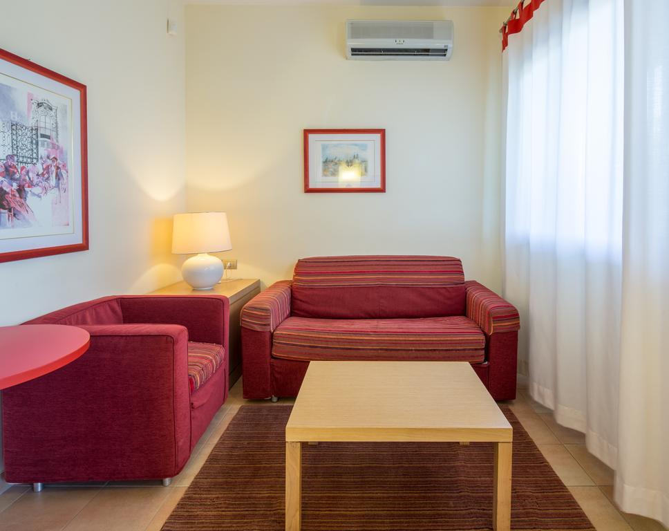 Residence I Triangoli Casal Palocco Szoba fotó